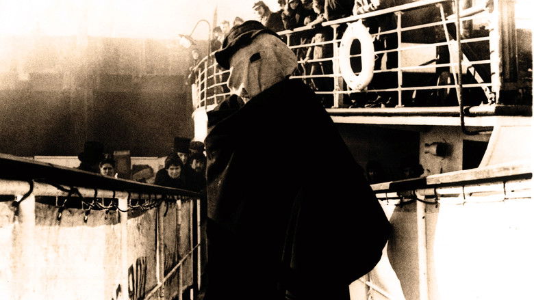 кадр из фильма Человек-слон