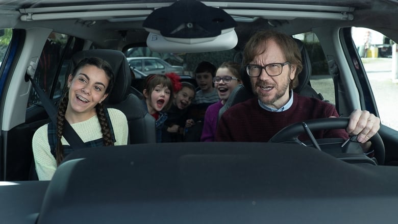 кадр из фильма Папа бывает только один