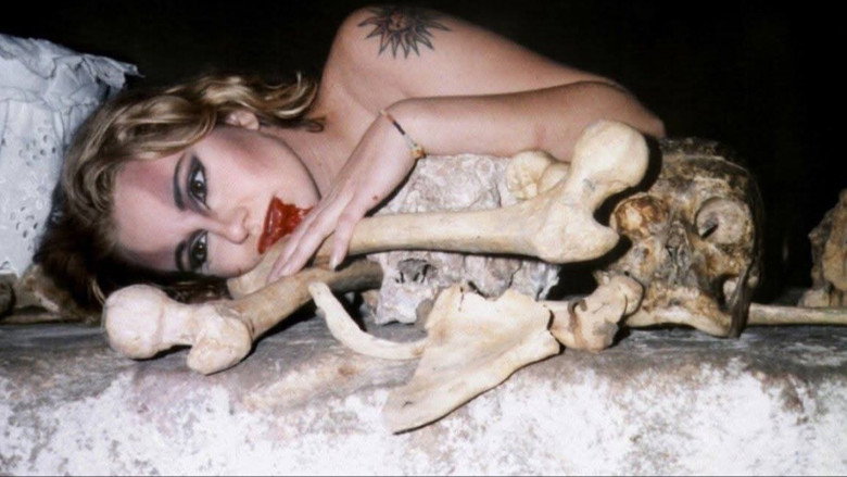 кадр из фильма La Fiancée de Dracula