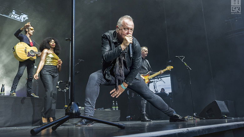 кадр из фильма Simple Minds Nuits de Fourvière 2024