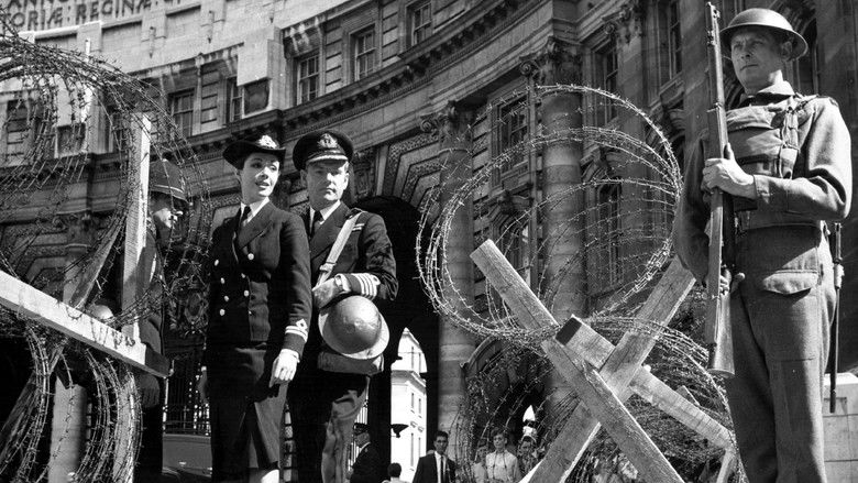 кадр из фильма Потопить «Бисмарк»