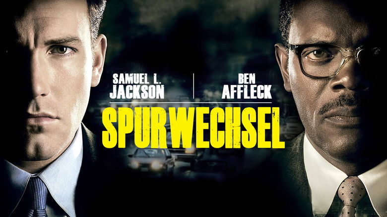 кадр из фильма В чужом ряду