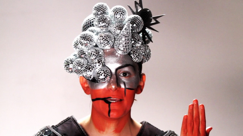 кадр из фильма I Am Your Grandma