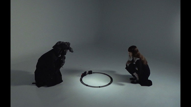 кадр из фильма 久歸道山