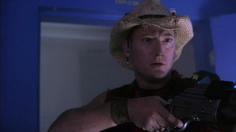 кадр из фильма Кровососы