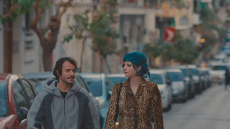 кадр из фильма How to Shoot a Ghost