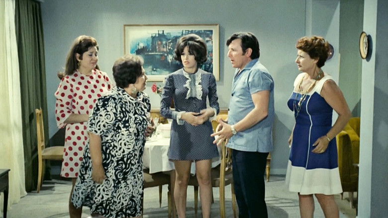 кадр из фильма Το ανθρωπάκι