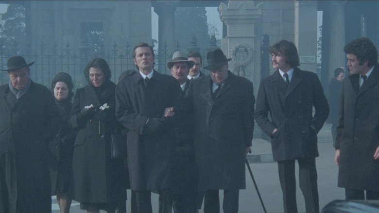 кадр из фильма Крупный Калибр