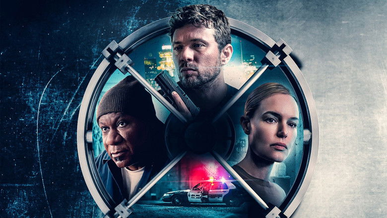 кадр из фильма Взломщик