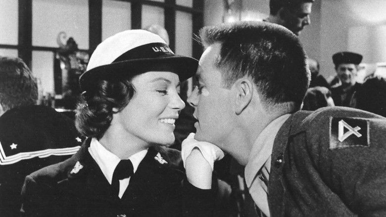 кадр из фильма In Love and War