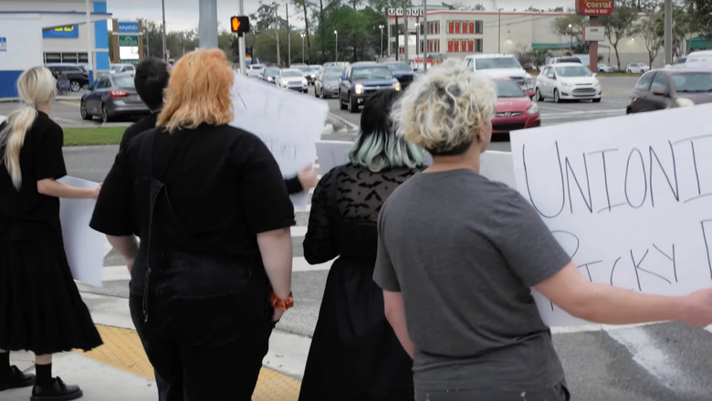 кадр из фильма The Third Place