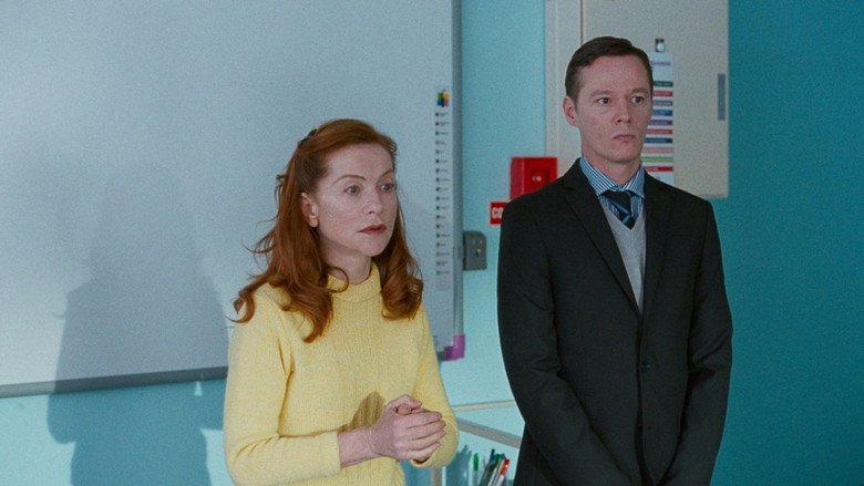 кадр из фильма Миссис Хайд