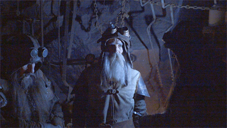 кадр из фильма Властелин драконов