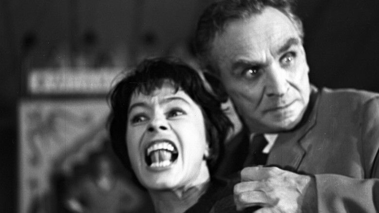 кадр из фильма Dom bez okien