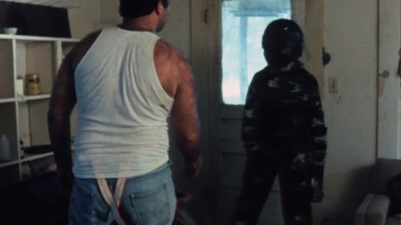 кадр из фильма Резня пневматическим молотком