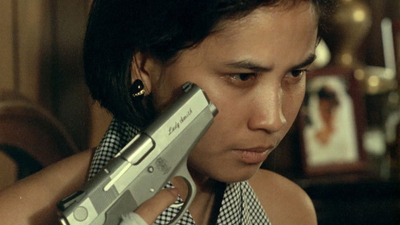 кадр из фильма มือปืน 2 สาละวิน