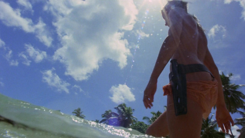 кадр из фильма Отверженный