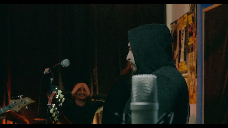 кадр из фильма Μουσικά Σπίτια