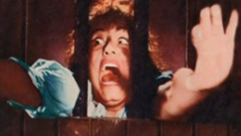 кадр из фильма Misterios de ultratumba