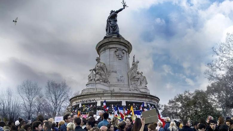 кадр из фильма Attentats 2015, ce qui nous lie