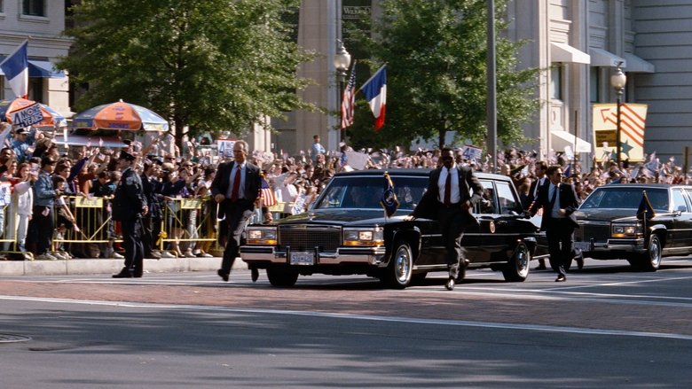 кадр из фильма На линии огня