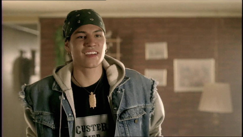 кадр из фильма Властелин легенд