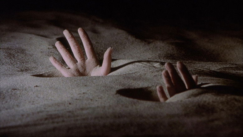 кадр из фильма Фаза 4