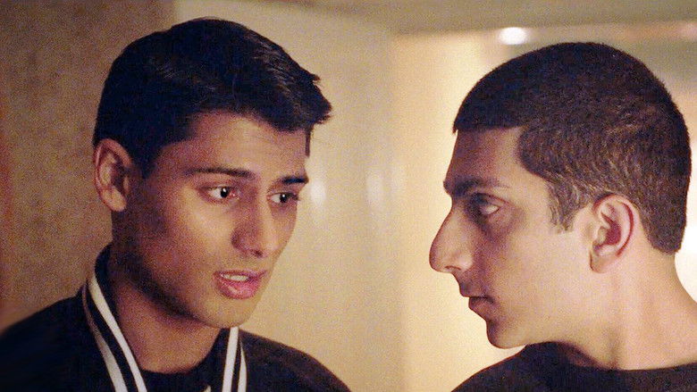 кадр из фильма Город тусклых огней