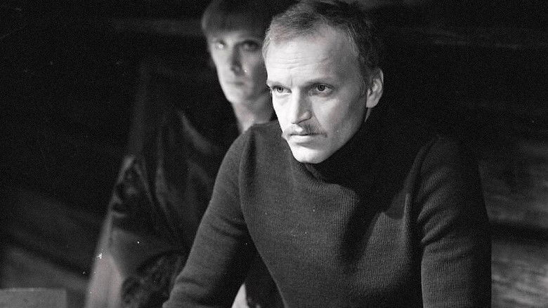 кадр из фильма Бриллианты для диктатуры пролетариата