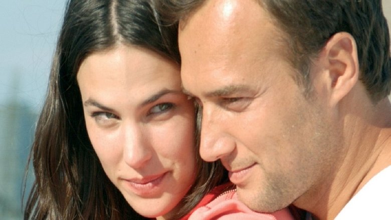 кадр из фильма Чистый белый цвет