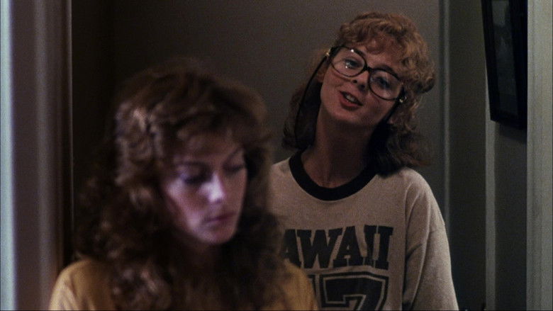 кадр из фильма Выродок