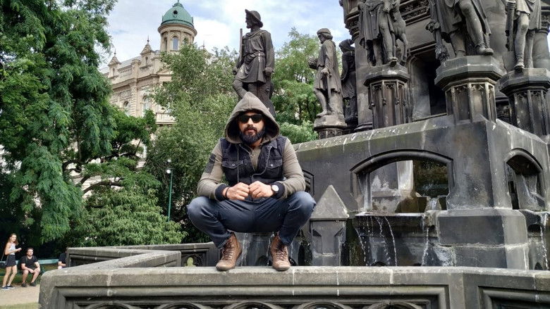 кадр из фильма ರಿವೈಂಡ್