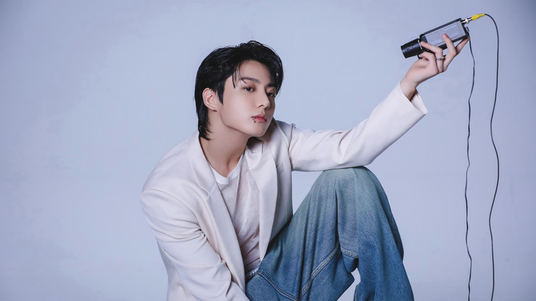 кадр из фильма 정국: 아이 엠 스틸