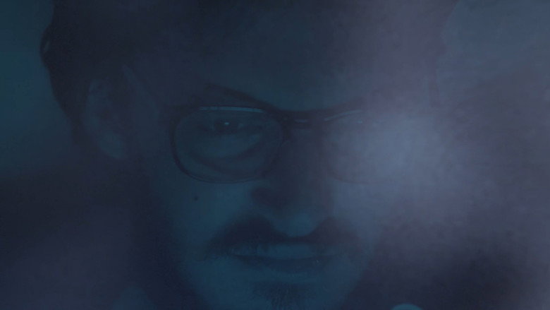 кадр из фильма BRCI *Un Biet Român Credea în Individualitate