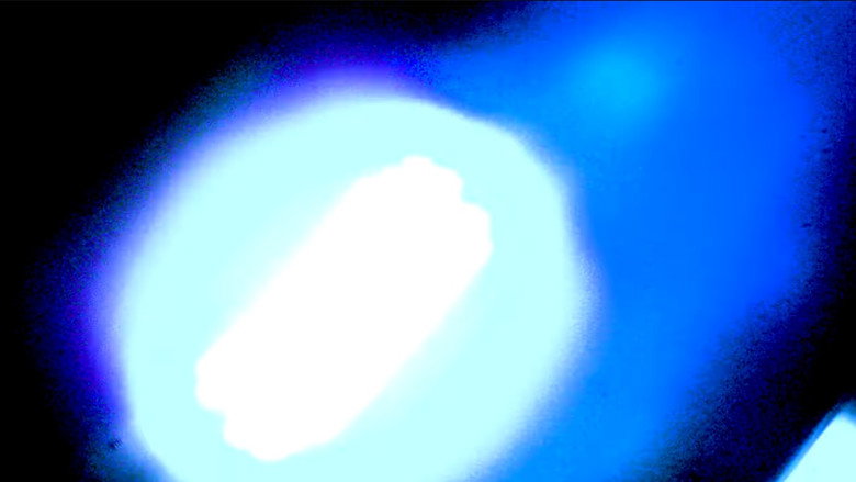 кадр из фильма IF I FLINCH I DIE