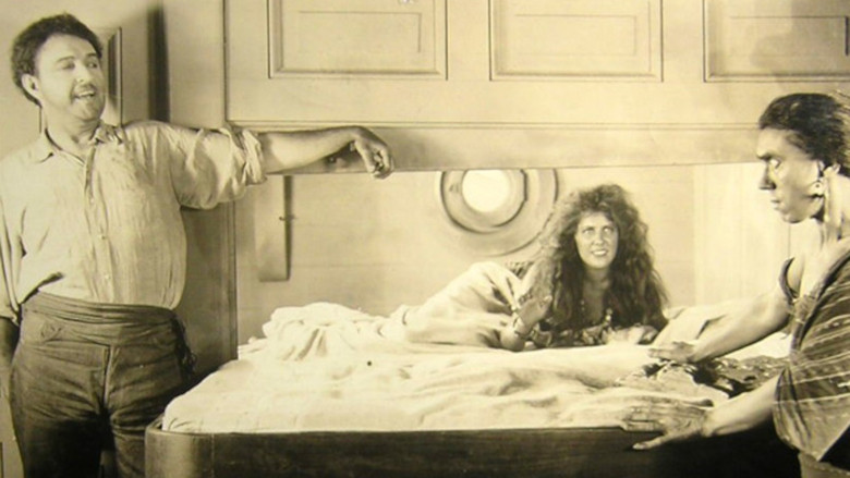 кадр из фильма The Devil Within