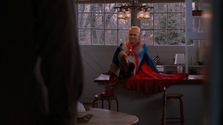 кадр из фильма Бумажный человек