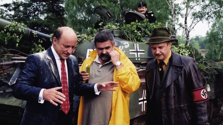 кадр из фильма Суперпродукция