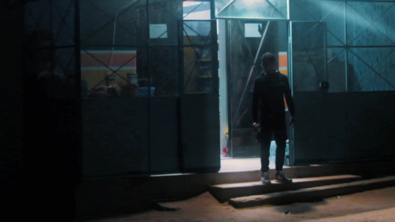 кадр из фильма Midnight Drink