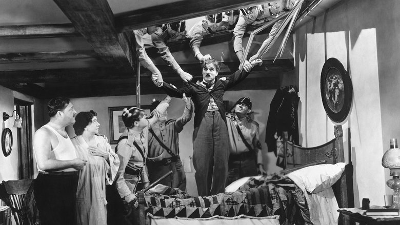 кадр из фильма Великий диктатор