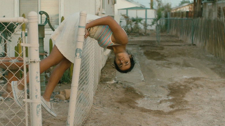 кадр из фильма Не возвращайся с луны