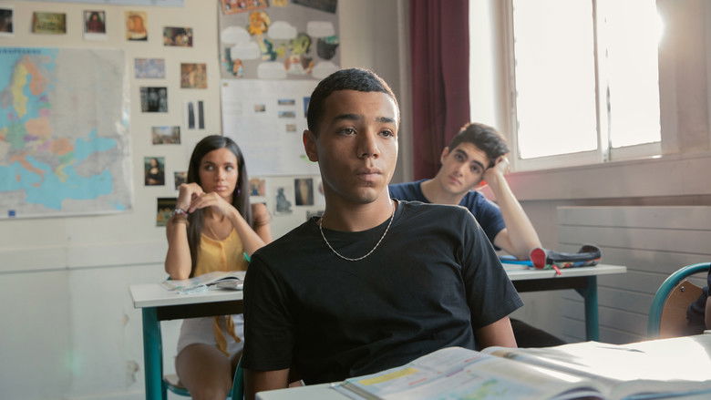 кадр из фильма Жизнь в школе