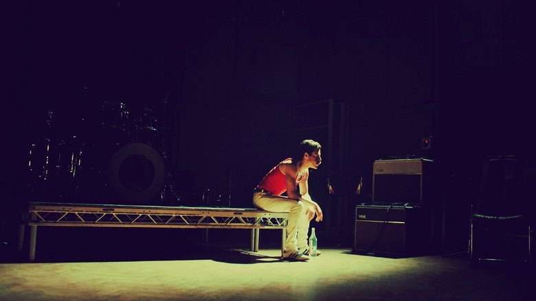 кадр из фильма Богемская рапсодия