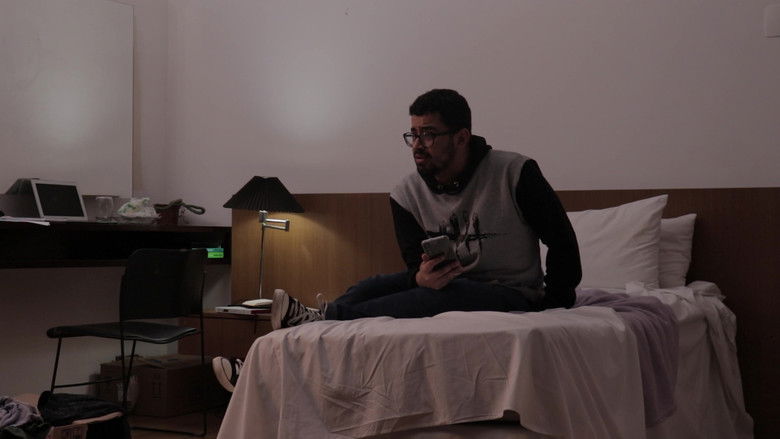 кадр из фильма Есть ли кто-нибудь дома?