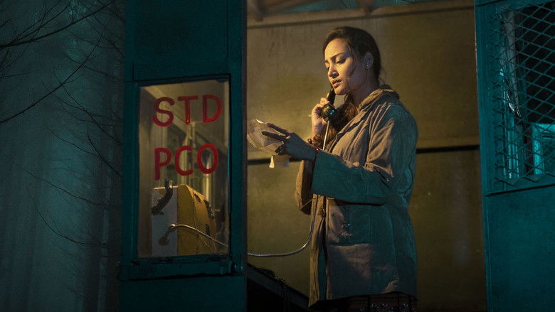 кадр из фильма ଚରିତ୍ର