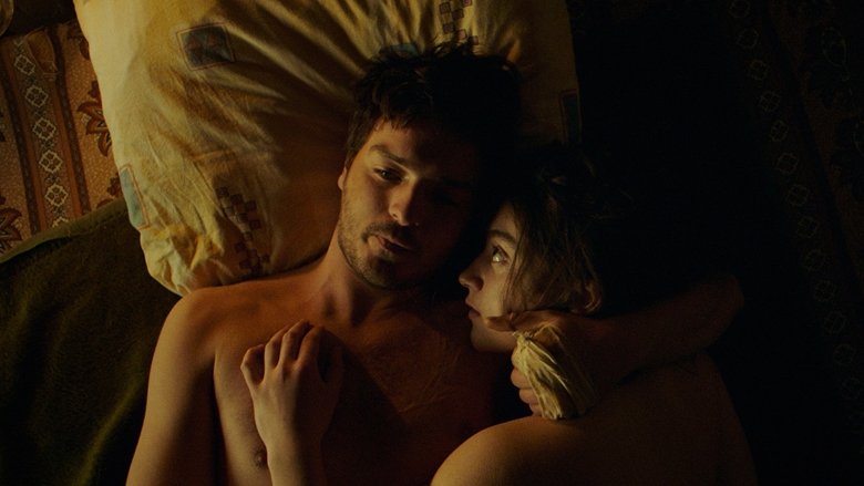 кадр из фильма La terre intérieure