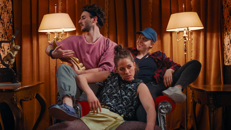 кадр из фильма Breaking the Ice