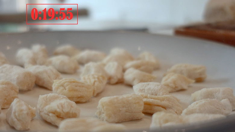 кадр из фильма Nonna's Kitchen Chaos