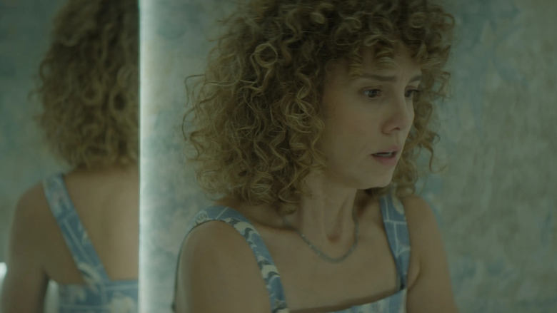 кадр из фильма Normas para una página de sucesos