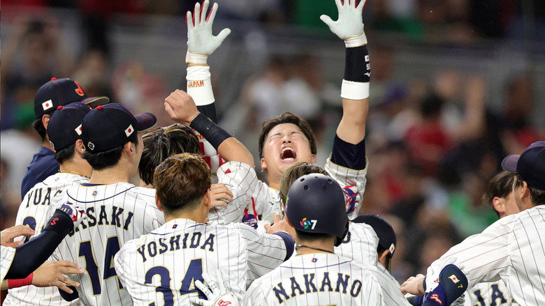 кадр из фильма 戦いの向こう 侍たちの記録 2026 WORLD BASEBALL CLASSIC